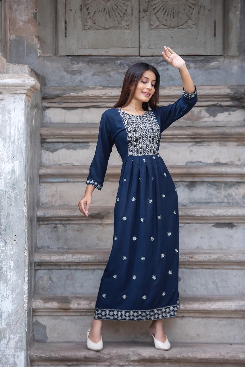 Izhar 01 New Heavy Ethnic Wear Rayon Printed Long Designer Kurti Collection